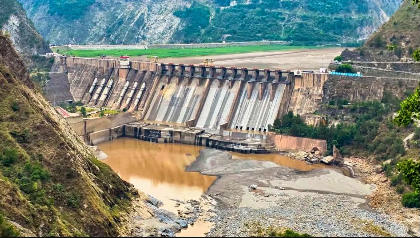 Dams in Kishtwar displace 1,000 families, intensify water war fears